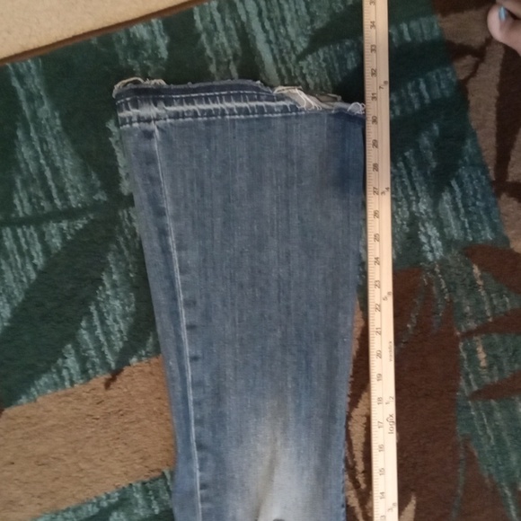 Kut From The Cloth Elena Super Flare Raw Hem Mid Rise  Long Womens 4 - Picture 9 of 12